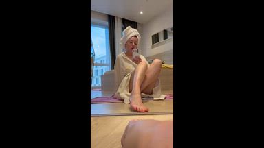 Bathrobe and feet