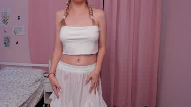 Sexy dance and beautiful body