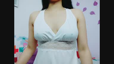 SHOW BOOBS