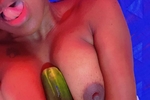 eat cucumber