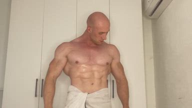 💣 🎬 PART 1 — POST WORKOUT / TOWEL / TEASE