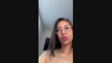i lick my pregnant brown nipples 👅