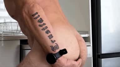 Daddy ass, big dick & cum for lunch - Kitchen now!