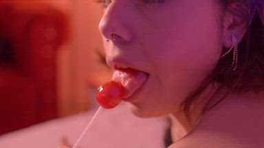 hey daddy, im aleja 🍑🥰 live Chaturbate webcam gallery thumbnail