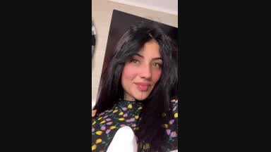 <3