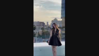 What's under her skirt?)