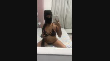Very hott