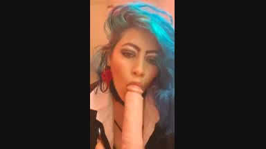 😘