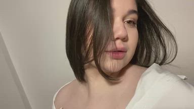 Look into my beautiful eyes