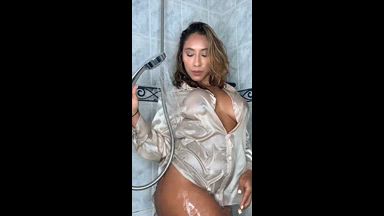 Shower With Me 💦