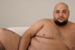 fetterbear87 auf der Couch