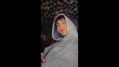 sexy tommy