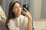 ^.^