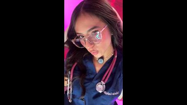 The nurse everyone wants to treat them 💉