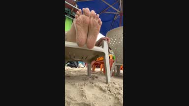 sand on my little feet