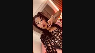emily live Chaturbate webcam gallery thumbnail