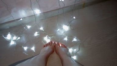 feet