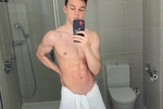 auston <3 โ I Like Taking A Shower ๐ (no nudes)
