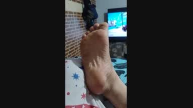bear feet show
