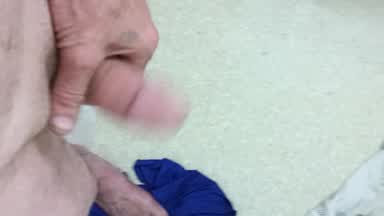 M e2