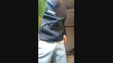 Sweatpants season 😏