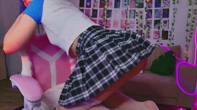 🍭 Skirt tease🍭Take a look 0.0💞