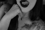 🖤