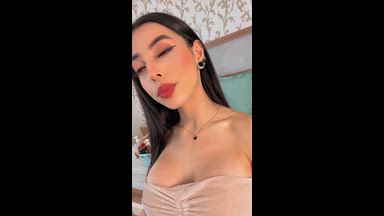 💋