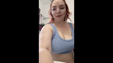 cate โ 8.5in BBC Dildo Unboxing & Playtime