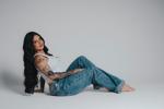 roxanne gomez โ Do u like my jeans?๐