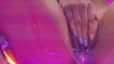 look closely at my pussy dripping