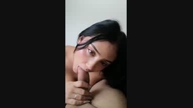 delicious blowjob with a happy ending