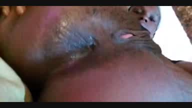 Lick me please I can't stop Cumming