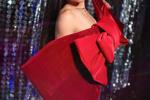 Your best gift with a red bow 🎀