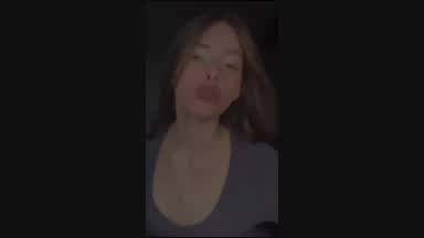 (❁´◡`❁)