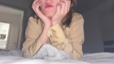 <3