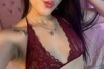 I'm your sexy girl, and I'm all yours 💋