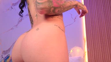 Spanking my rich, fat ass🥵🍑