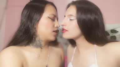 Hot kiss