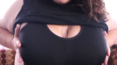 Bouncy Tits - Huge Nipples