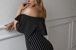 YOUR CURVY GIRLFRIEND
