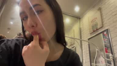 SUCK FINGERS