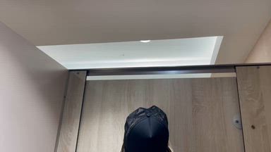 CumShow#81 (in the toilet 🚻)