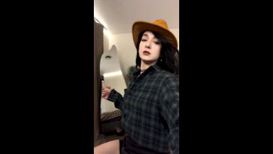 🤠