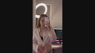 Meeeee