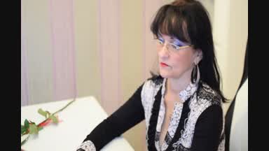 Cindycream4u at Chaturbate: Cindycream4u's room