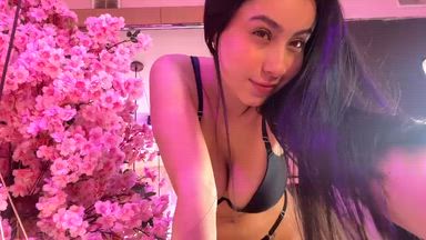 my pussy wants to jump on your cock 🔥💦