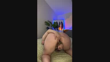 Pussyplay with dildo and anal fingering