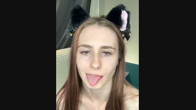 Hot heels kitty