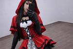 Little Red Riding Hood cosplay. 🍎